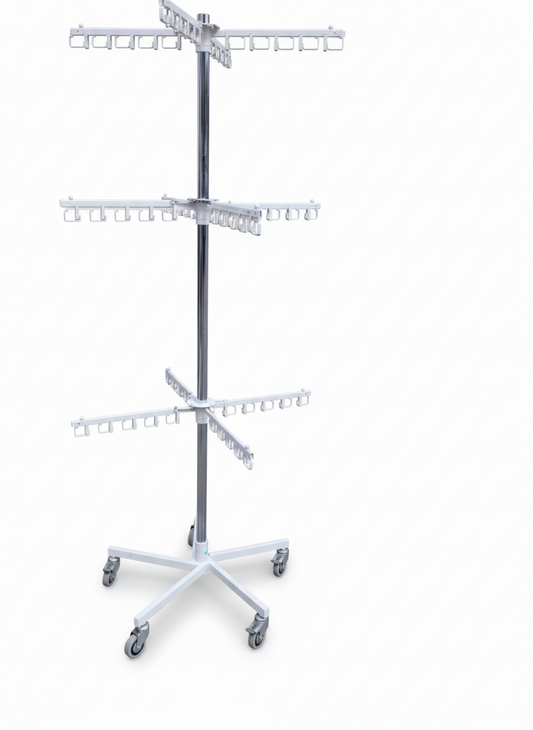 Ständer mit Haken auf Rollen